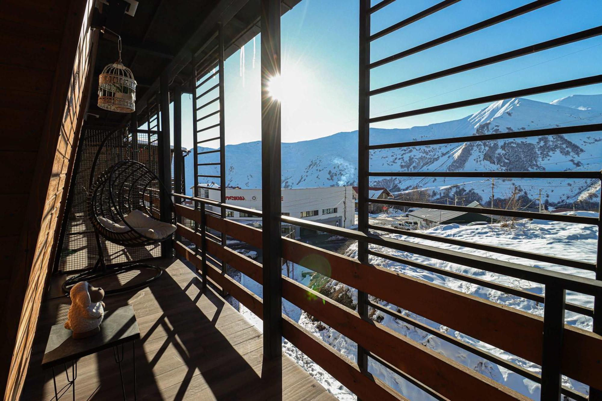 Stylish Studio Apartment With Balcony Gudauri Exterior foto